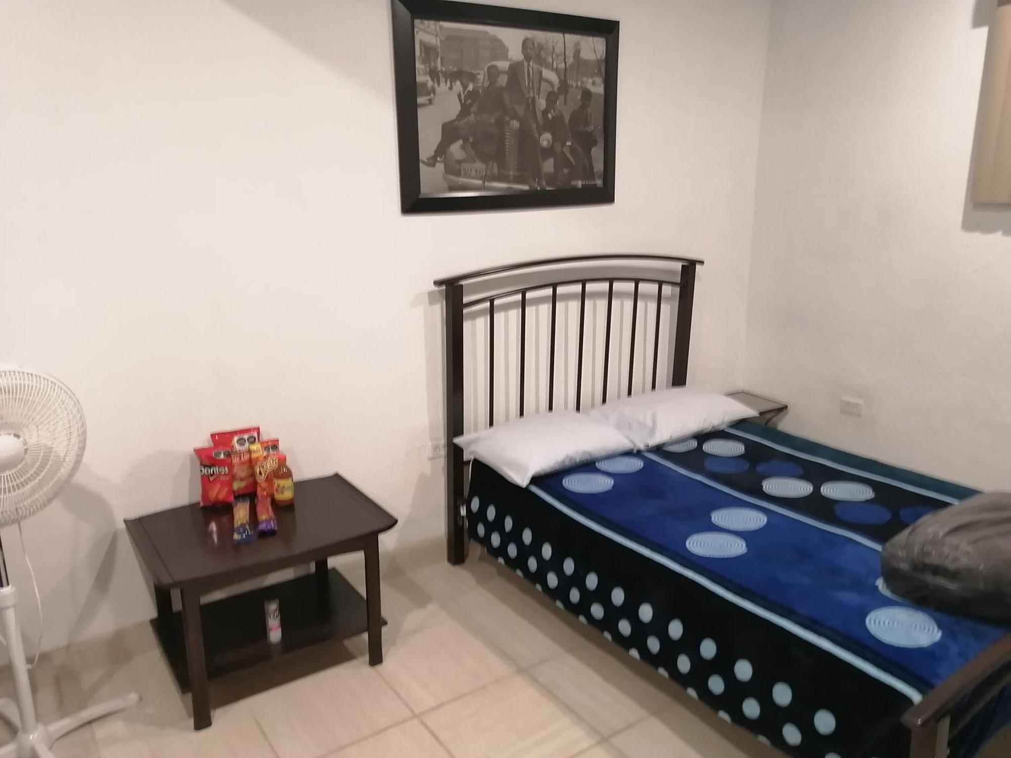 Monchita'S Ensenada Baja, Apartments For Rent. Zimmer foto